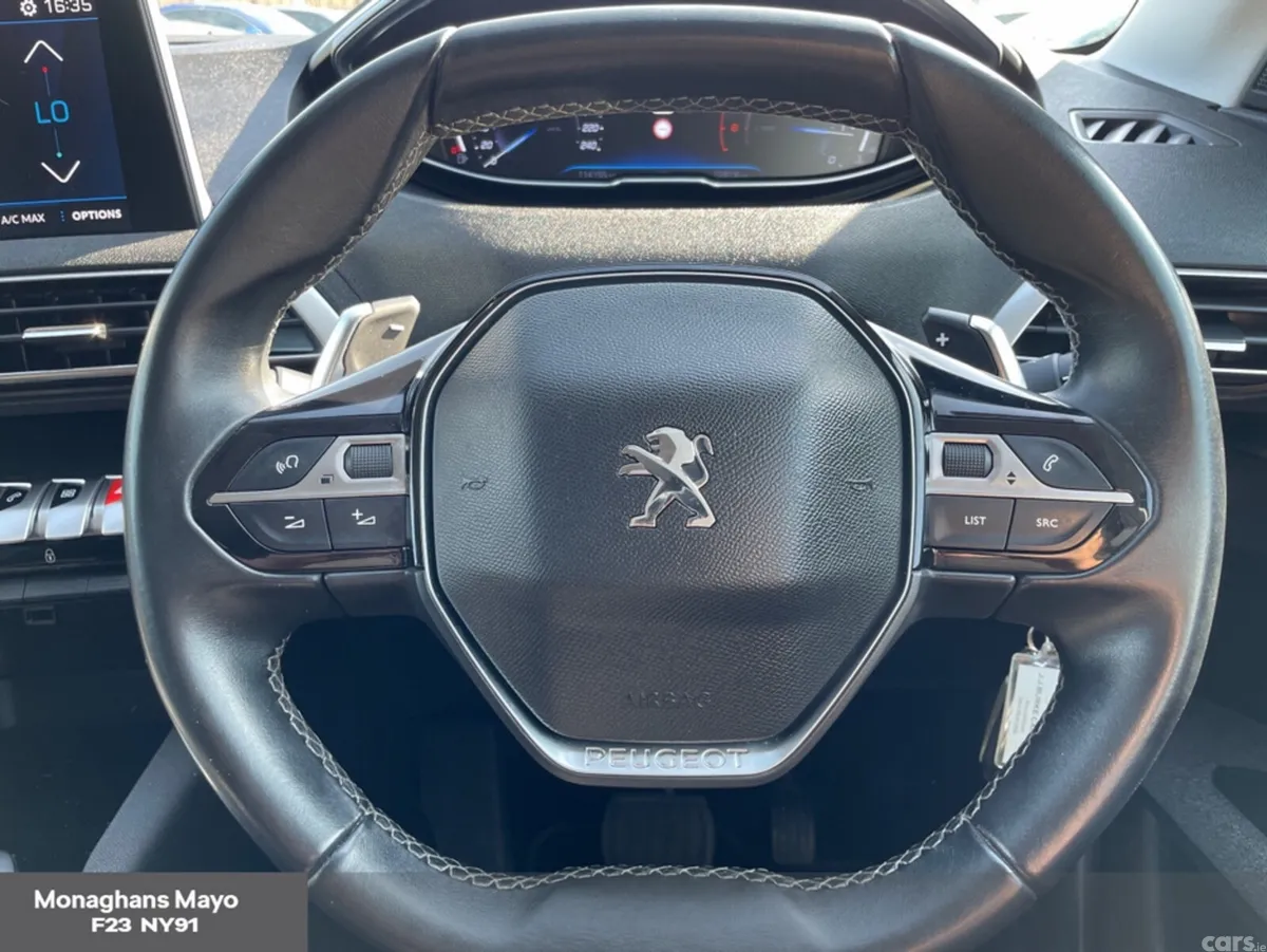 Peugeot 3008 MPV, Diesel, 2019, Black