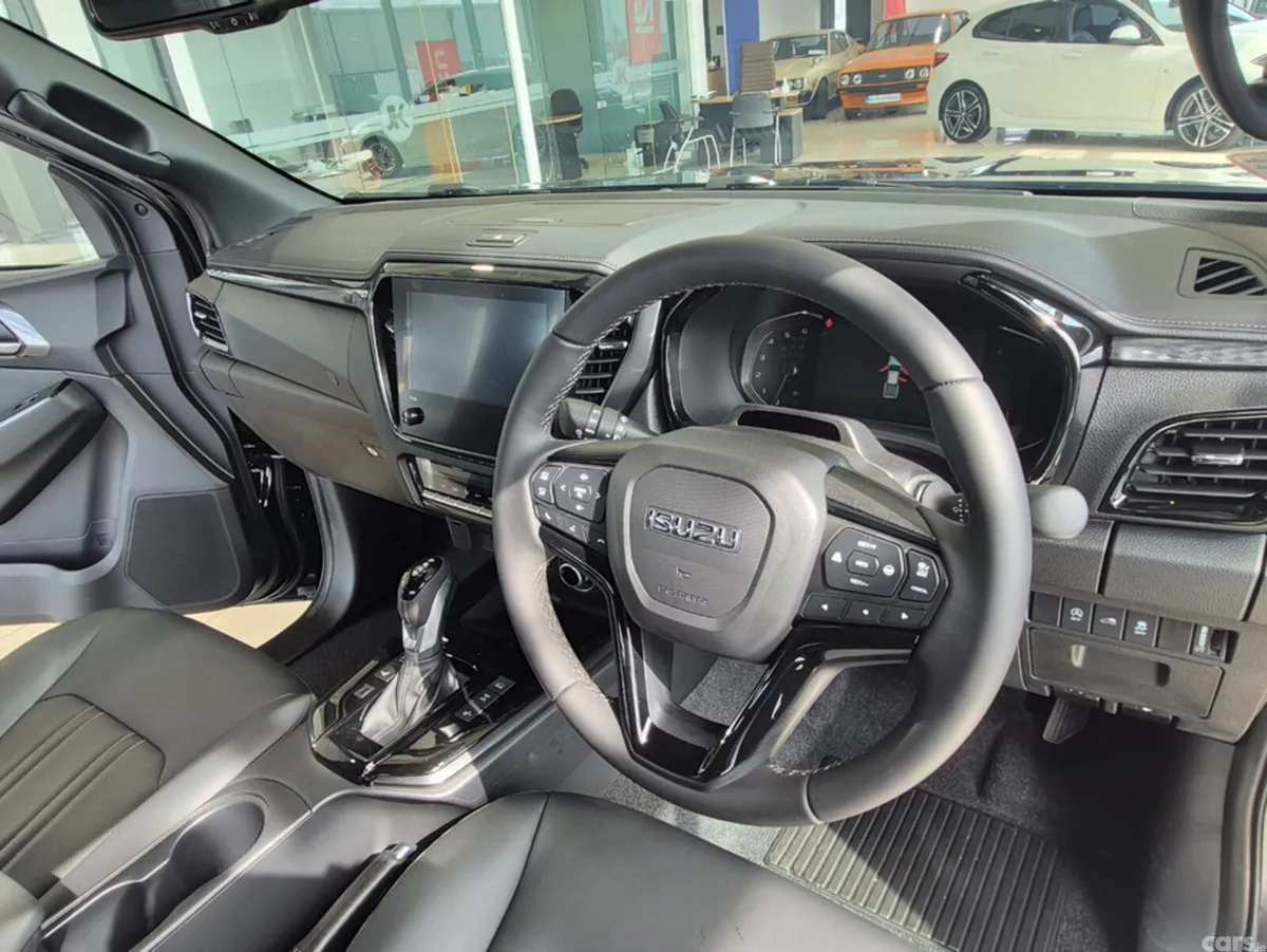 Isuzu D-Max Pick Up, Diesel, 2026, Black
