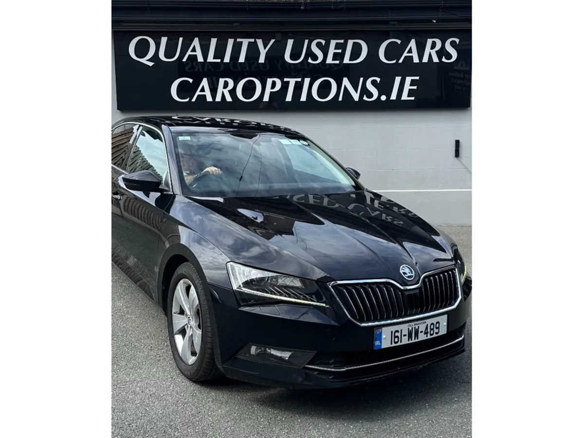 Skoda Superb Hatchback, Diesel, 2016, Black