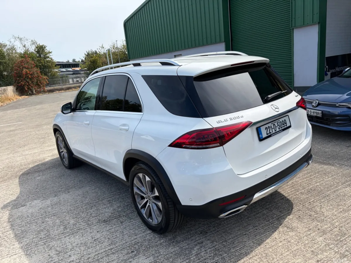 Mercedes-Benz GLE SUV, Diesel Hybrid, 2022, White