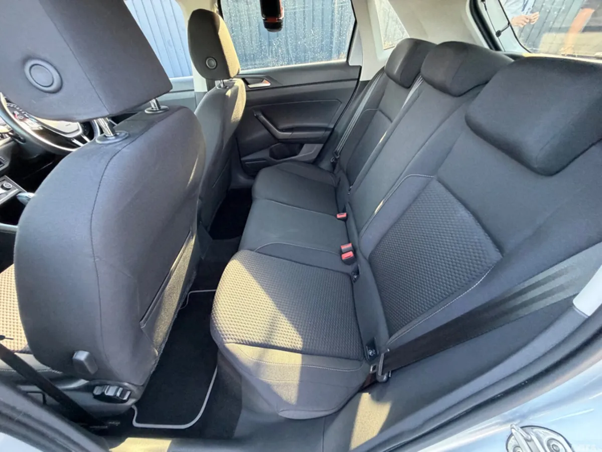 Volkswagen Polo Hatchback, Petrol, 2018, Silver