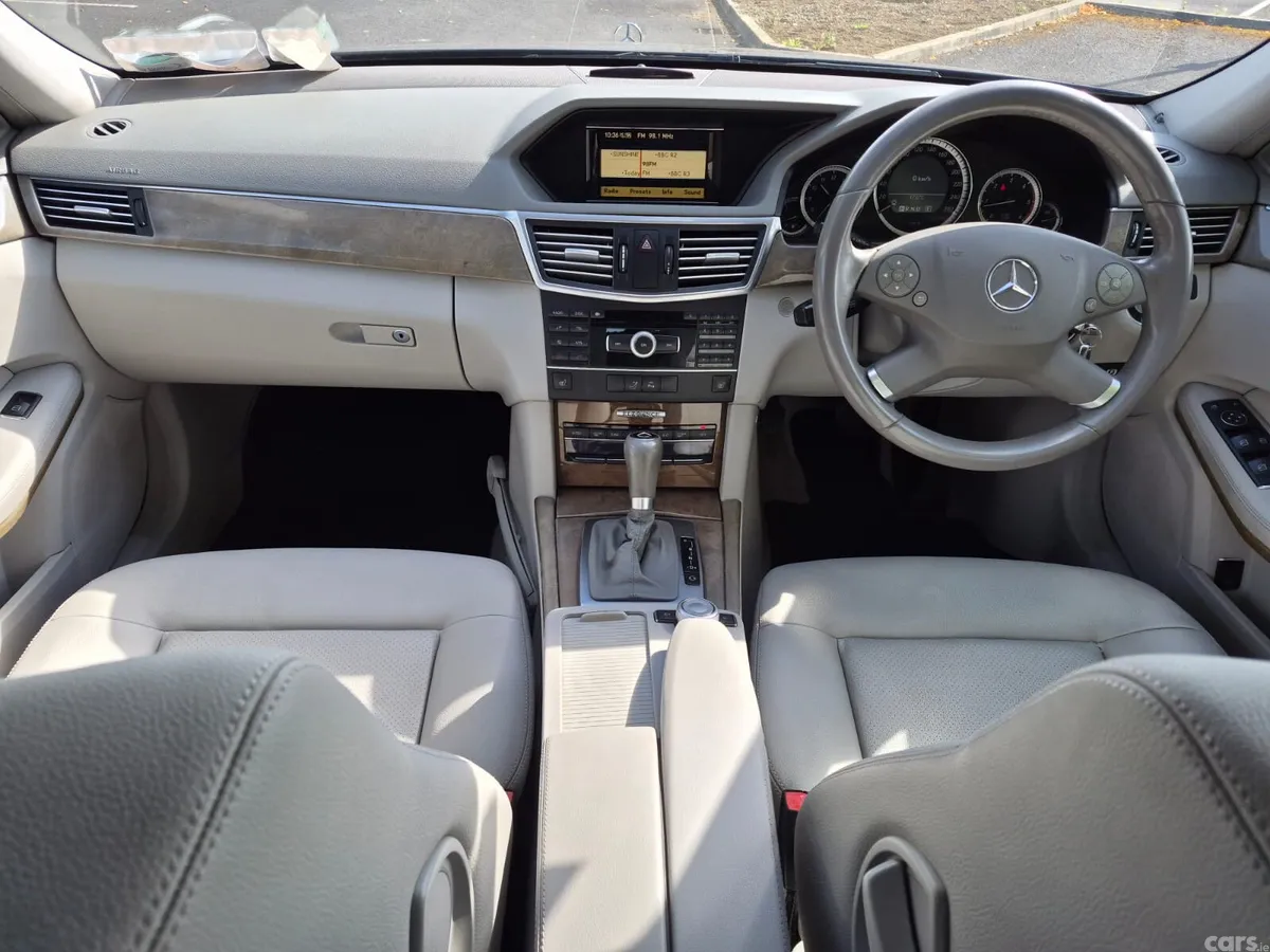 Mercedes-Benz E-Class Saloon, Diesel, 2012, Grey