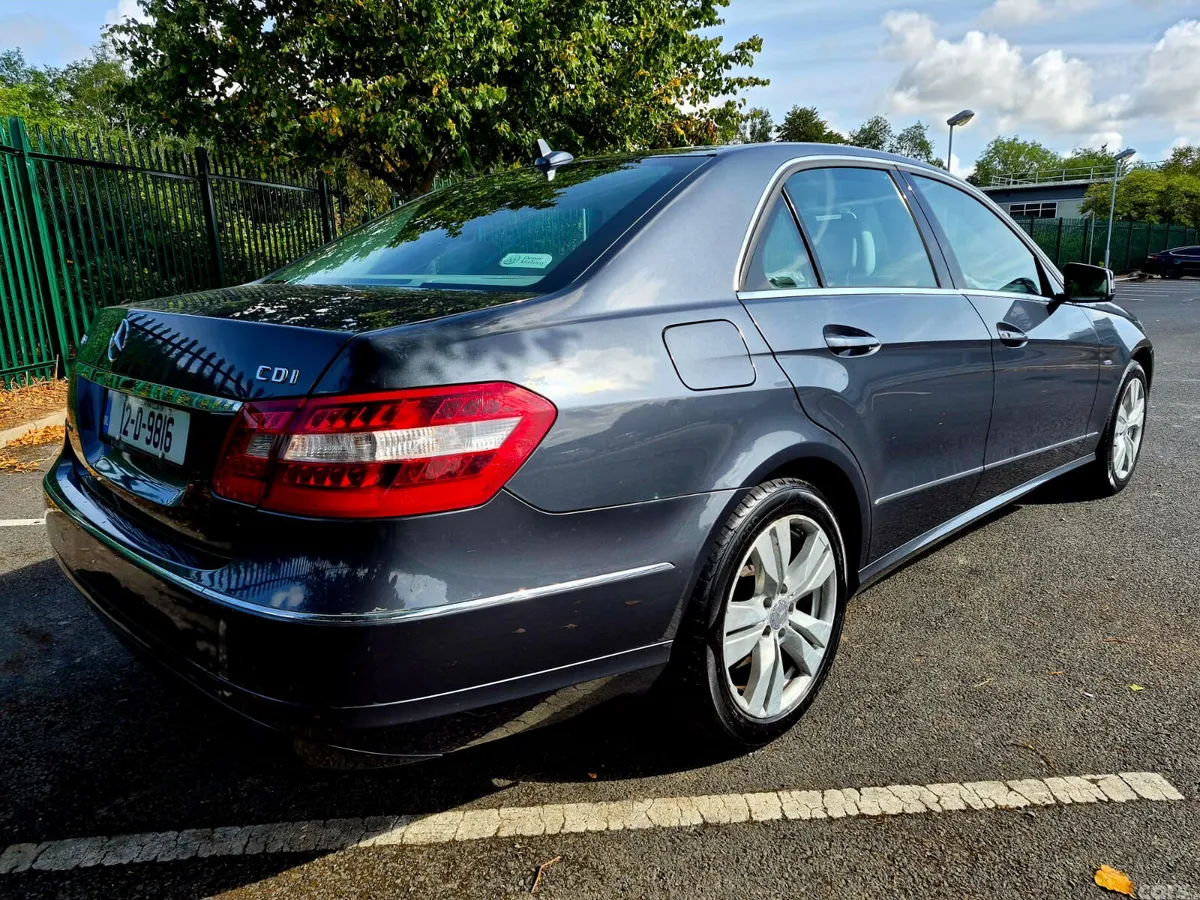 Mercedes-Benz E-Class Saloon, Diesel, 2012, Grey