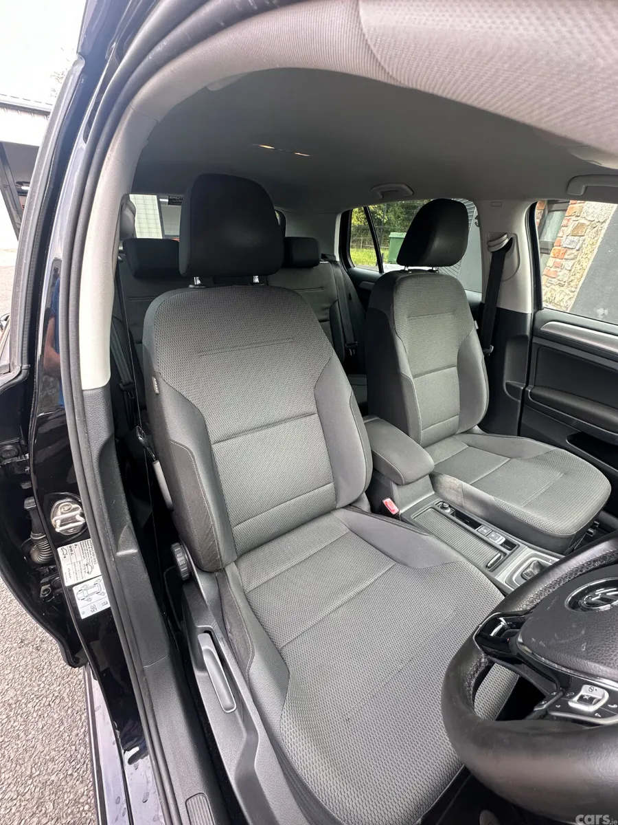 Volkswagen Golf Hatchback, Petrol, 2014, Black