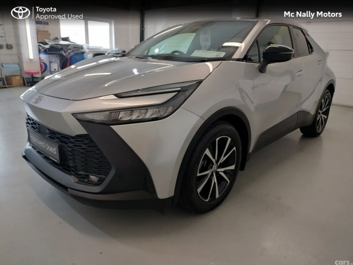 Toyota C-HR SUV, Petrol Hybrid, 2025, Silver