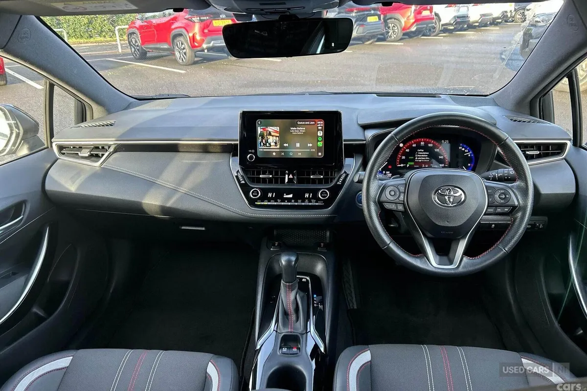 Toyota Corolla Hatchback, Petrol Hybrid, 2022, Silver