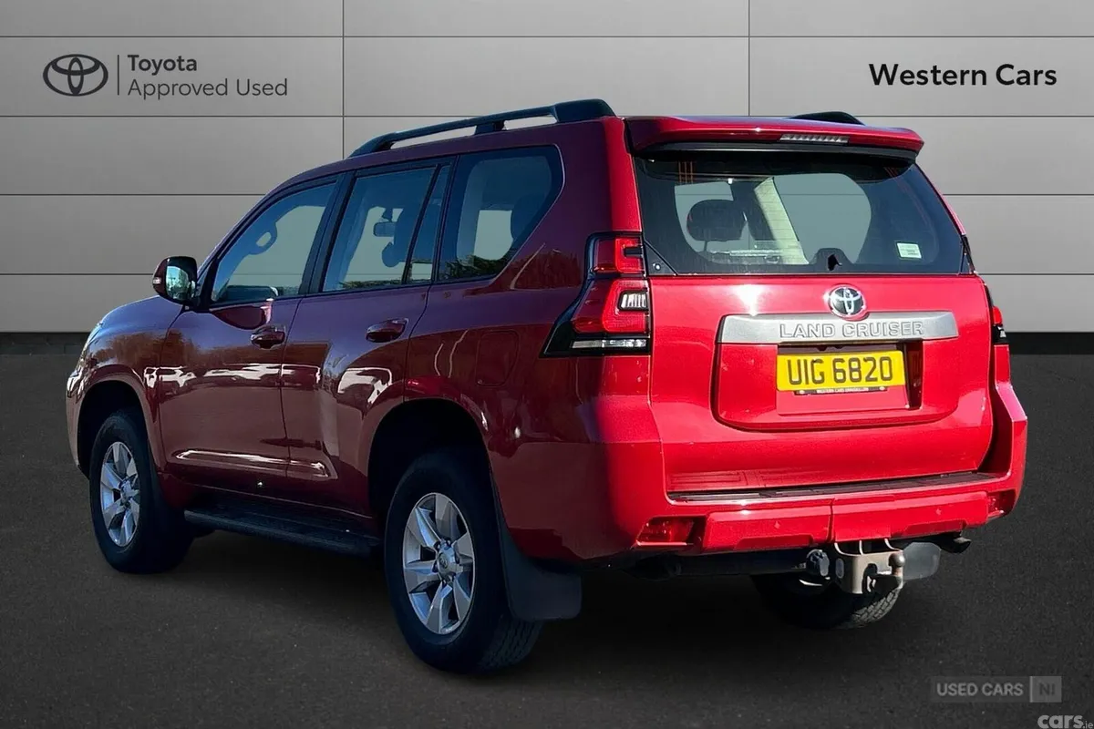 Toyota Land Cruiser , Diesel, 2019, Red