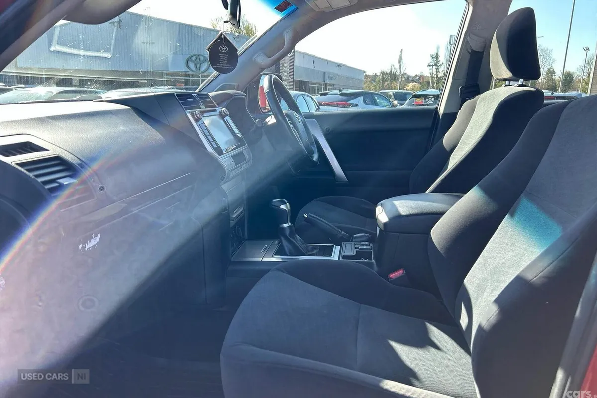 Toyota Land Cruiser , Diesel, 2019, Red