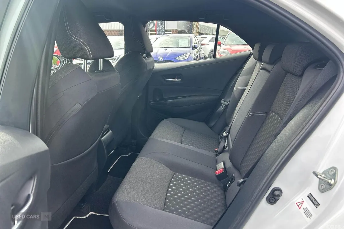 Toyota Corolla Hatchback, Petrol Hybrid, 2023, White