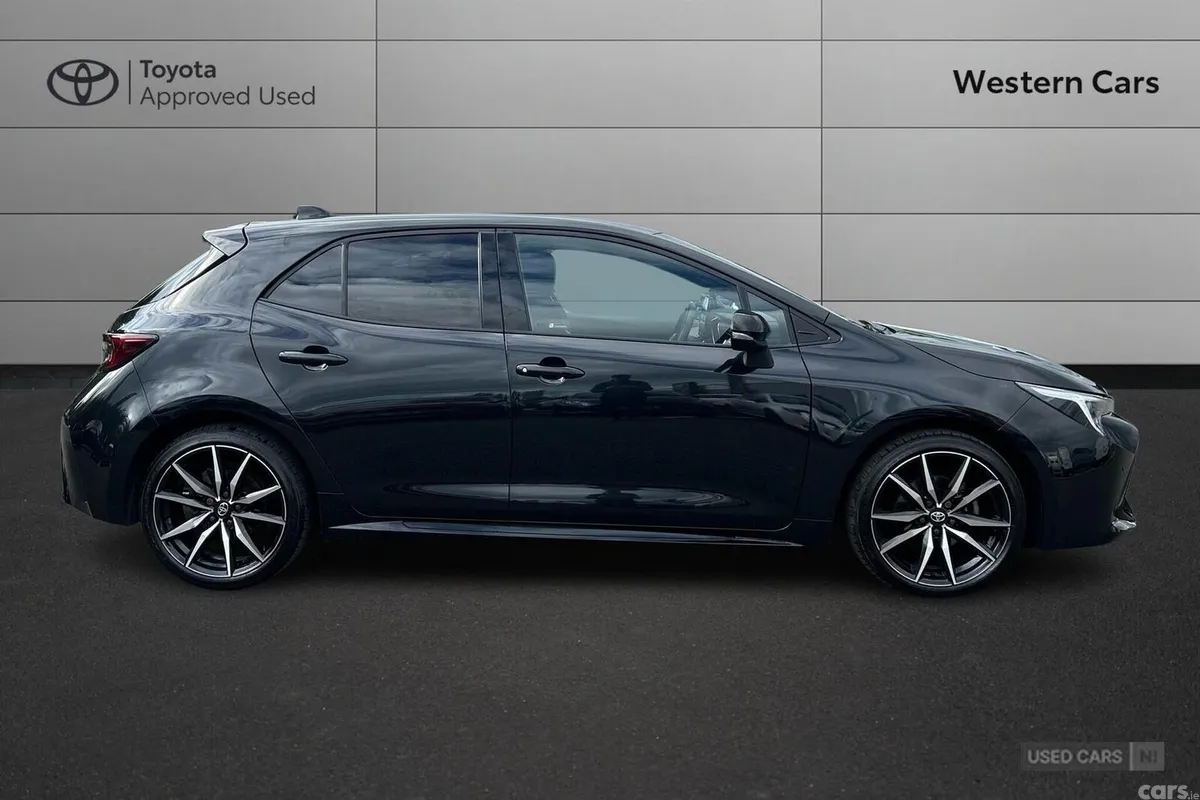 Toyota Corolla Hatchback, Petrol Hybrid, 2024, Black