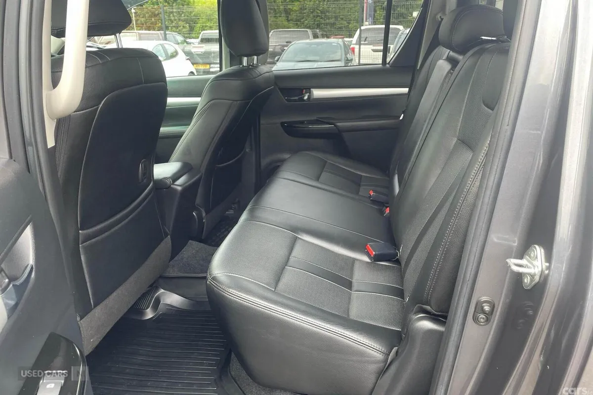 Toyota Hilux , Diesel, 2019, Grey