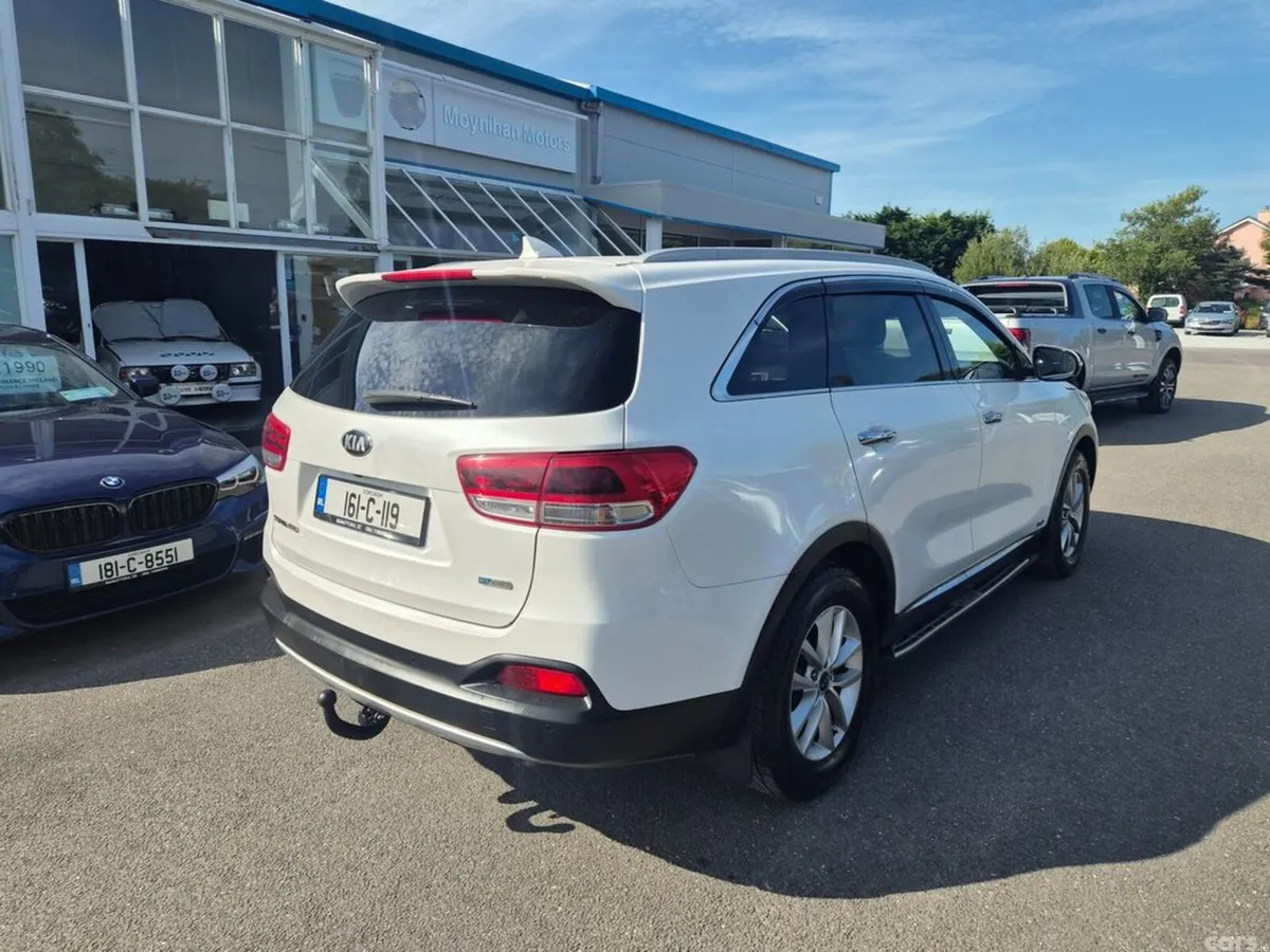 Kia Sorento Estate, Diesel, 2016, White