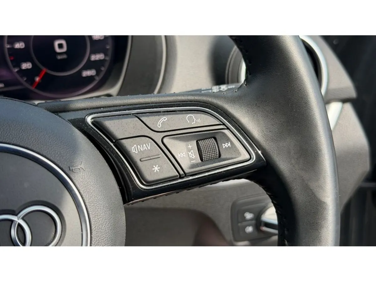Audi Q2 SUV, Petrol, 2018, Grey