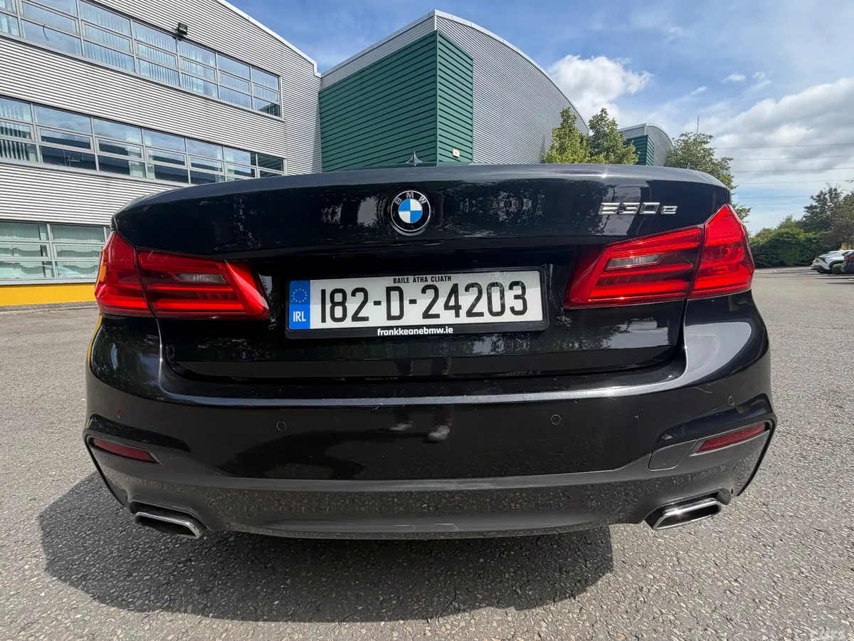 BMW 5-Series Saloon, Petrol Plug-in Hybrid, 2018, Black