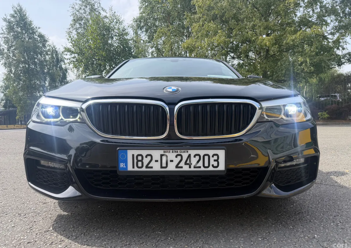 BMW 5-Series Saloon, Petrol Plug-in Hybrid, 2018, Black