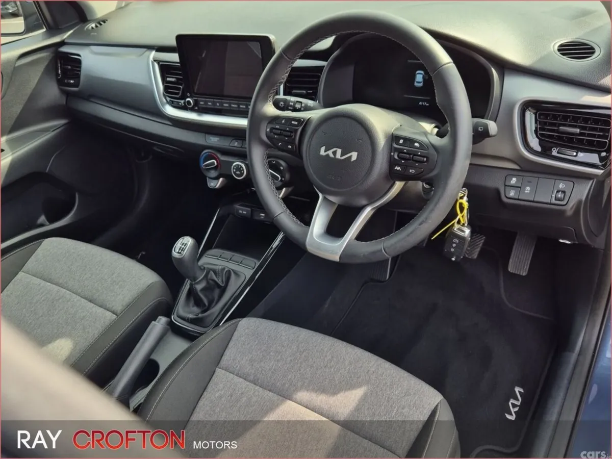 Kia Stonic Estate, Petrol, 2025, Blue