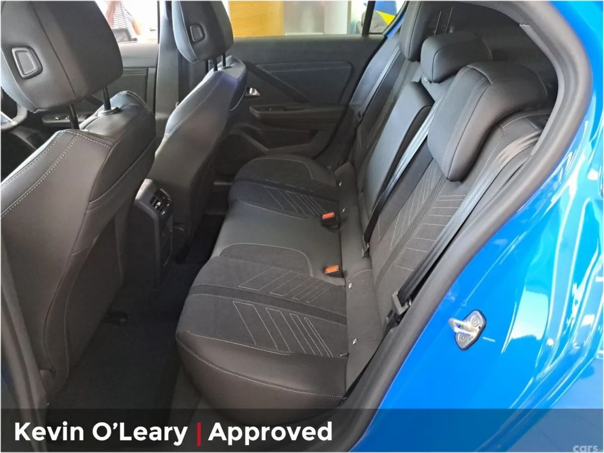 Opel Astra Hatchback, Petrol Hybrid, 2026, Blue