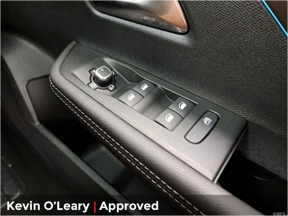 Opel Astra Hatchback, Petrol Hybrid, 2026, Blue