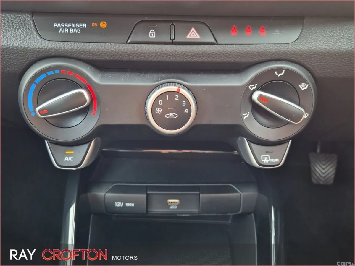 Kia Stonic Estate, Petrol, 2025, Blue