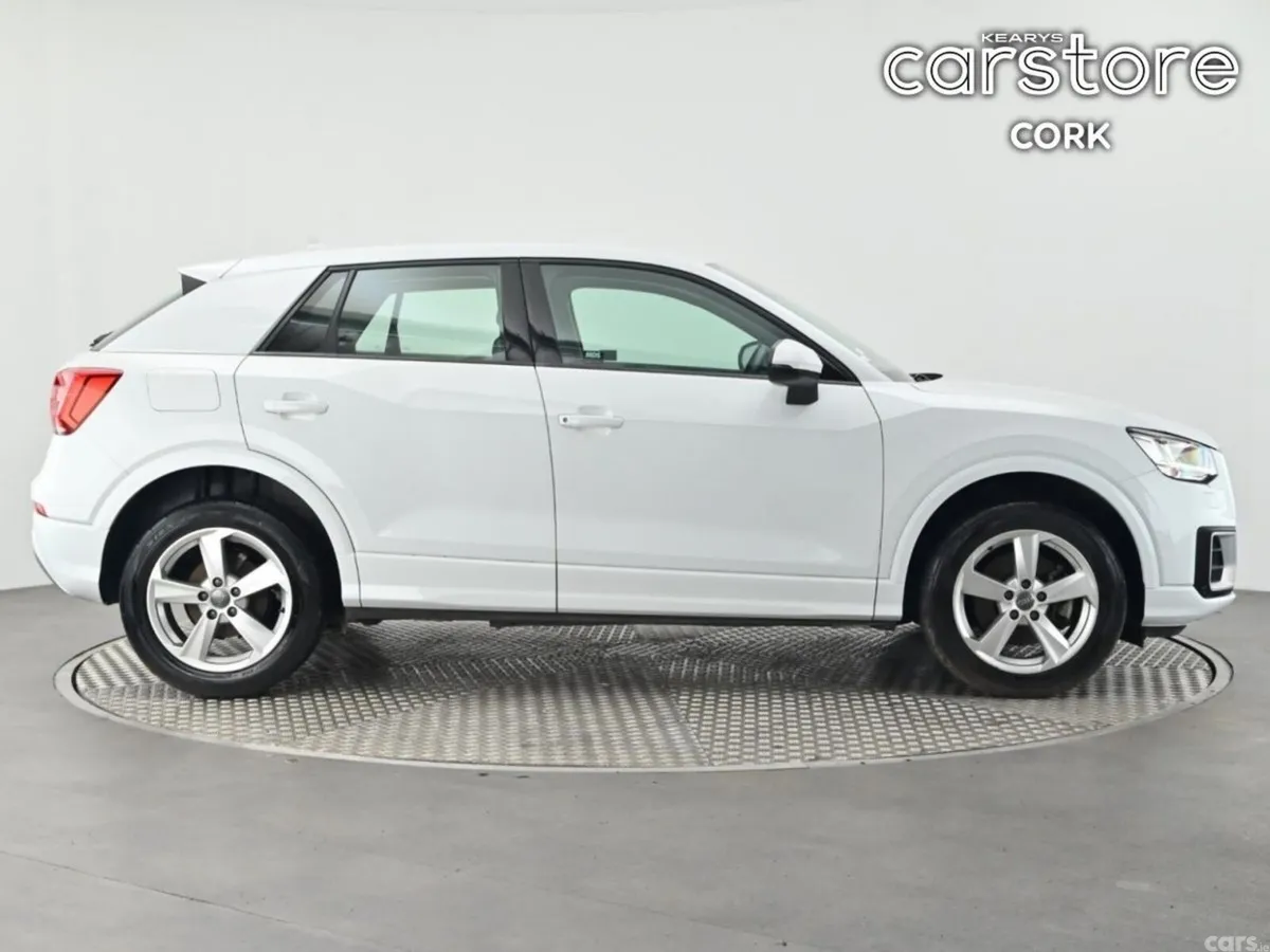 Audi Q2 SUV, Petrol, 2019, White