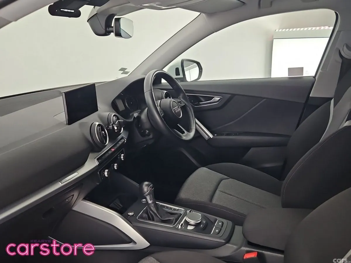 Audi Q2 SUV, Petrol, 2019, White