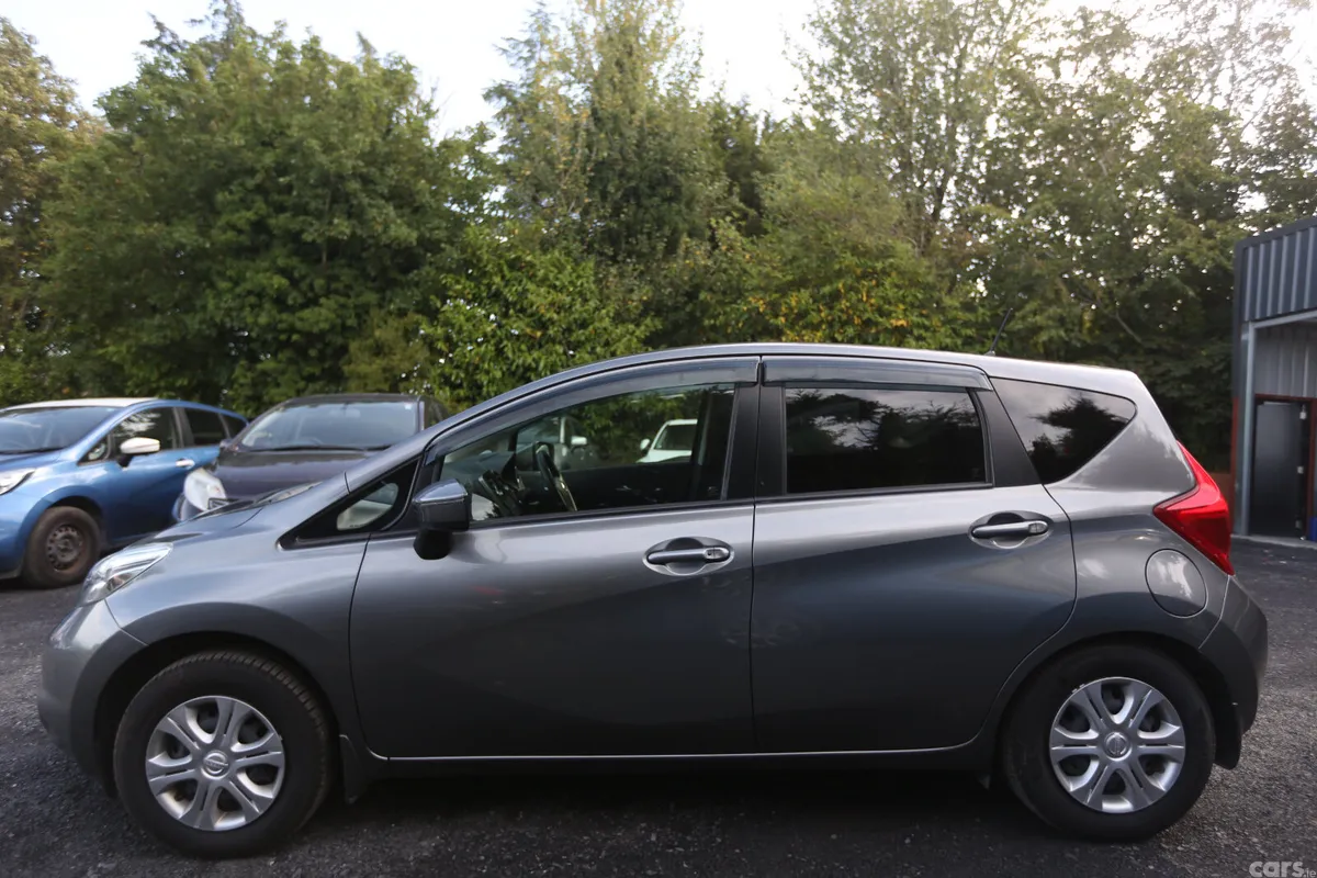 Nissan Note Hatchback, Petrol, 2015, Grey