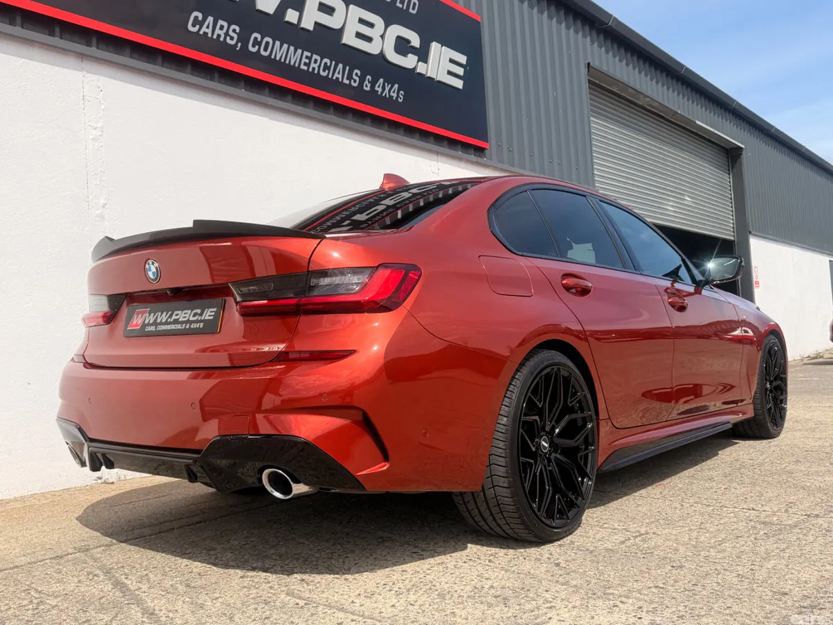 BMW 3-Series Saloon, Diesel Hybrid, 2022, Orange