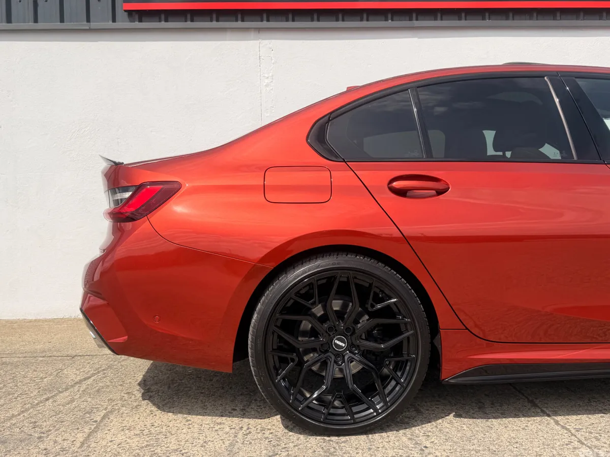 BMW 3-Series Saloon, Diesel Hybrid, 2022, Orange