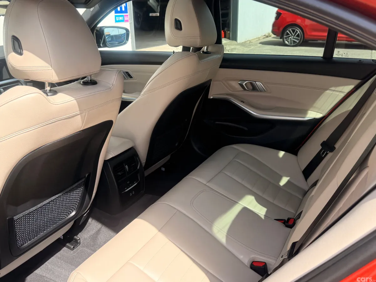 BMW 3-Series Saloon, Diesel Hybrid, 2022, Orange