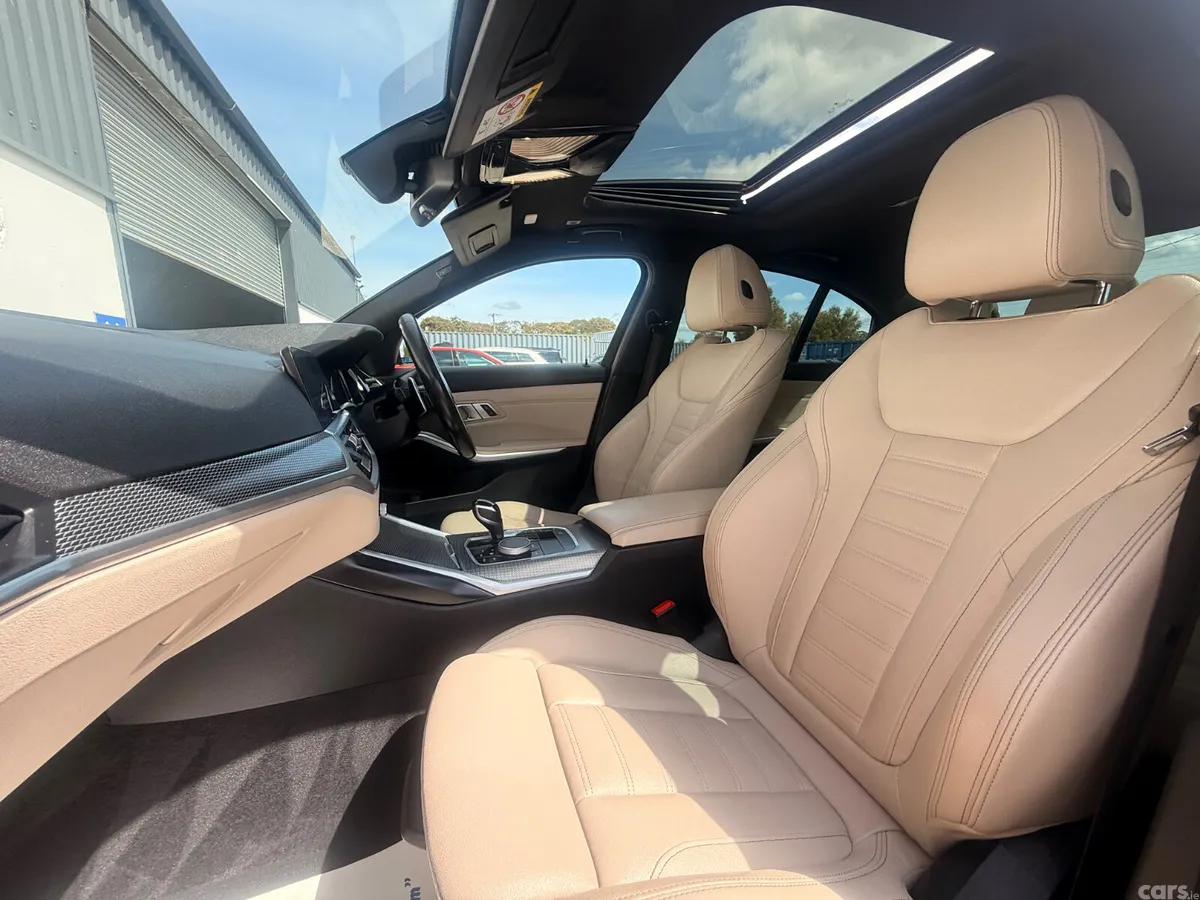 BMW 3-Series Saloon, Diesel Hybrid, 2022, Orange