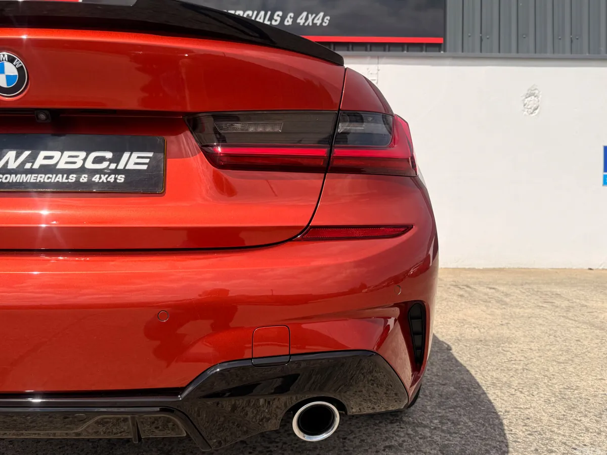 BMW 3-Series Saloon, Diesel Hybrid, 2022, Orange