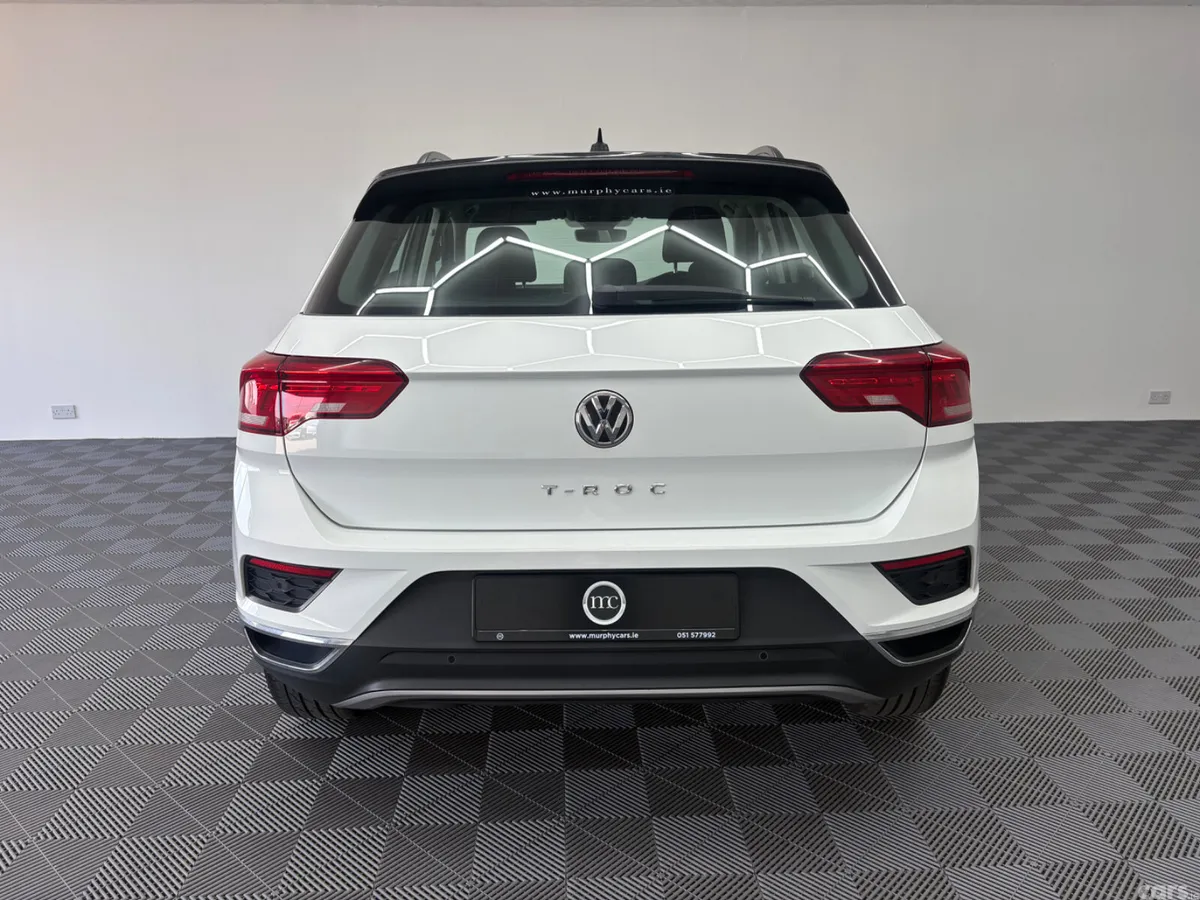 Volkswagen T-Roc SUV, Petrol, 2019, White
