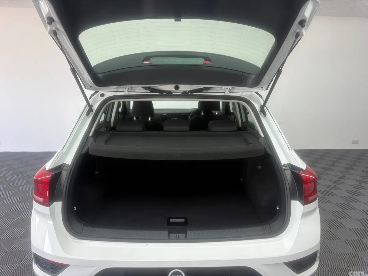 Volkswagen T-Roc SUV, Petrol, 2019, White