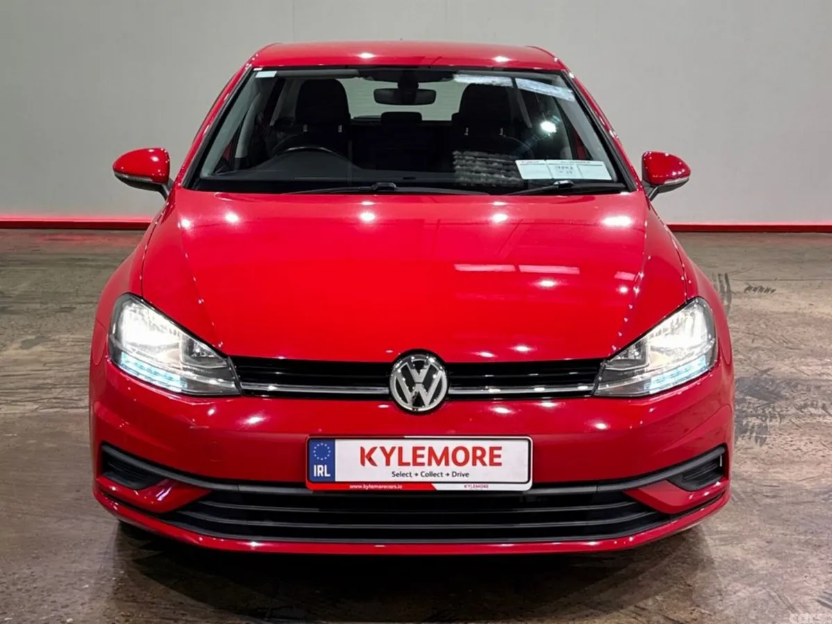 Volkswagen Golf Hatchback, Petrol, 2019, Red