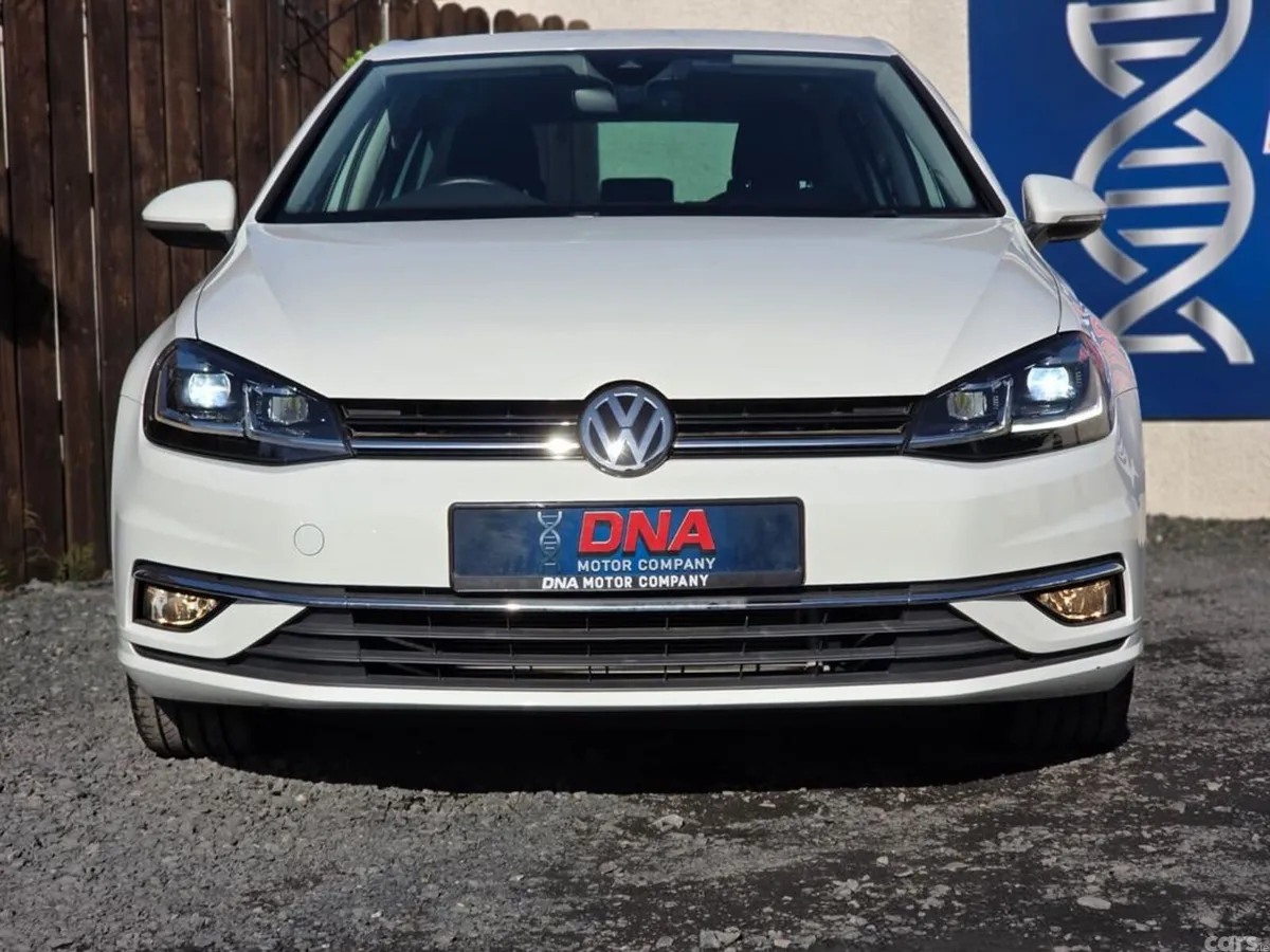 Volkswagen Golf Hatchback, Petrol, 2018, White