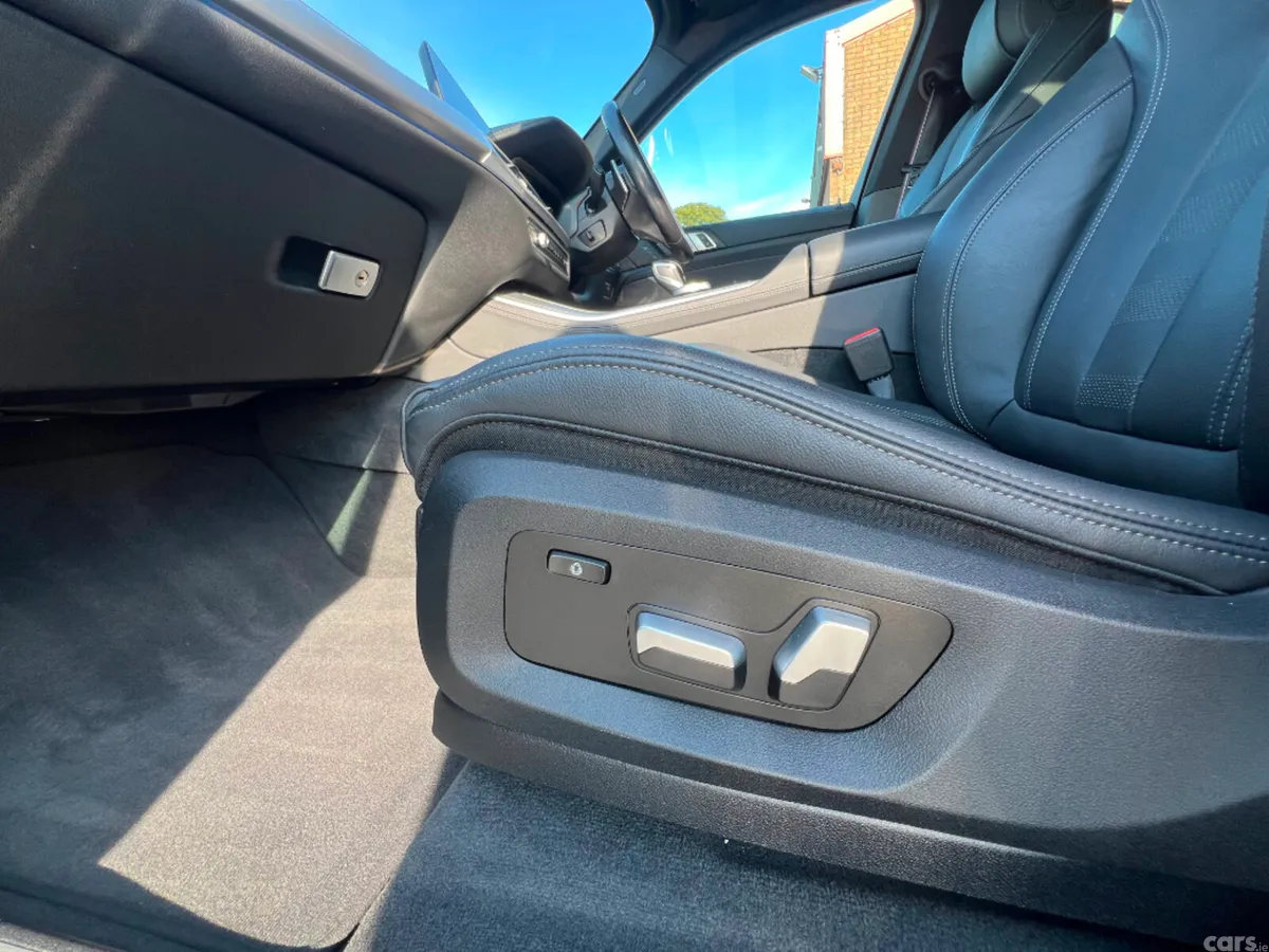 BMW X5 SUV, Petrol Plug-in Hybrid, 2022, White