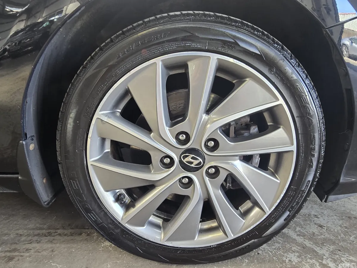 Hyundai i30 Hatchback, Diesel, 2019, Black
