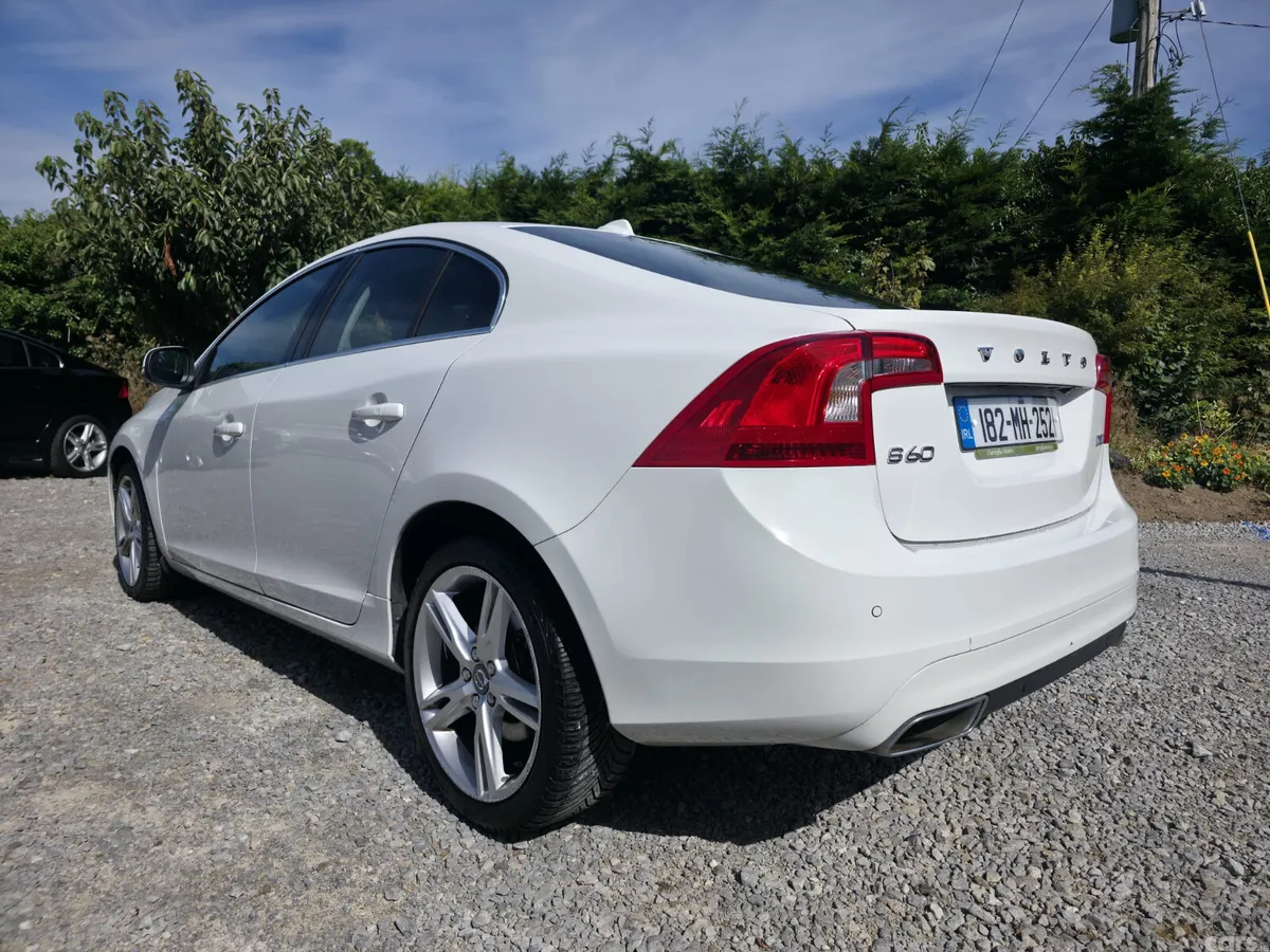 Volvo S60 Saloon, Diesel, 2018, White