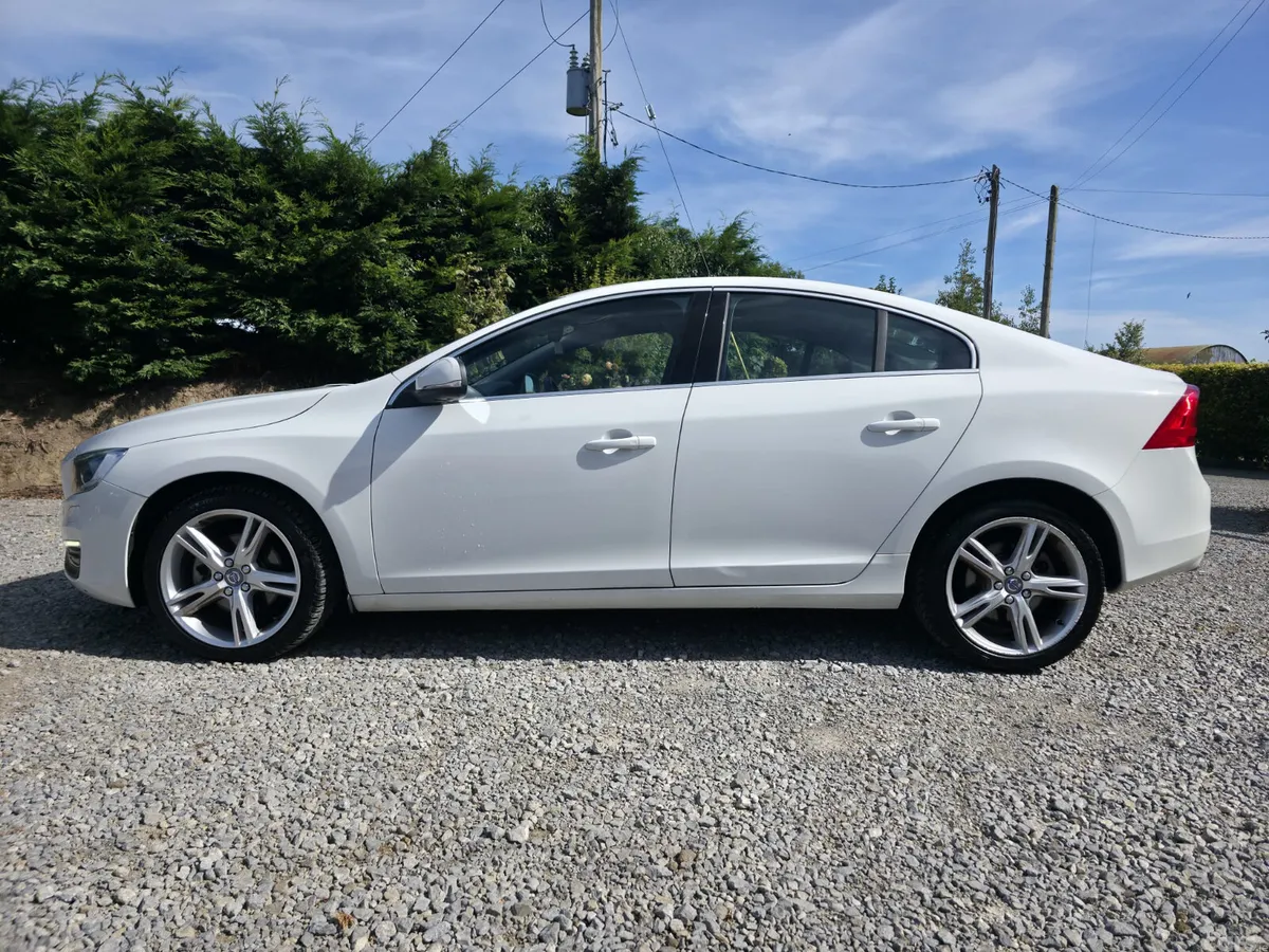 Volvo S60 Saloon, Diesel, 2018, White