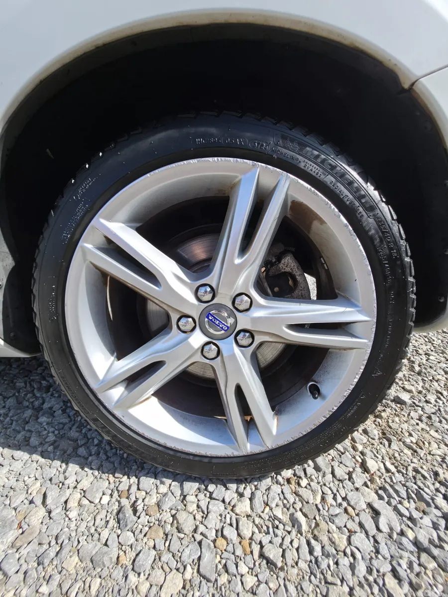 Volvo S60 Saloon, Diesel, 2018, White
