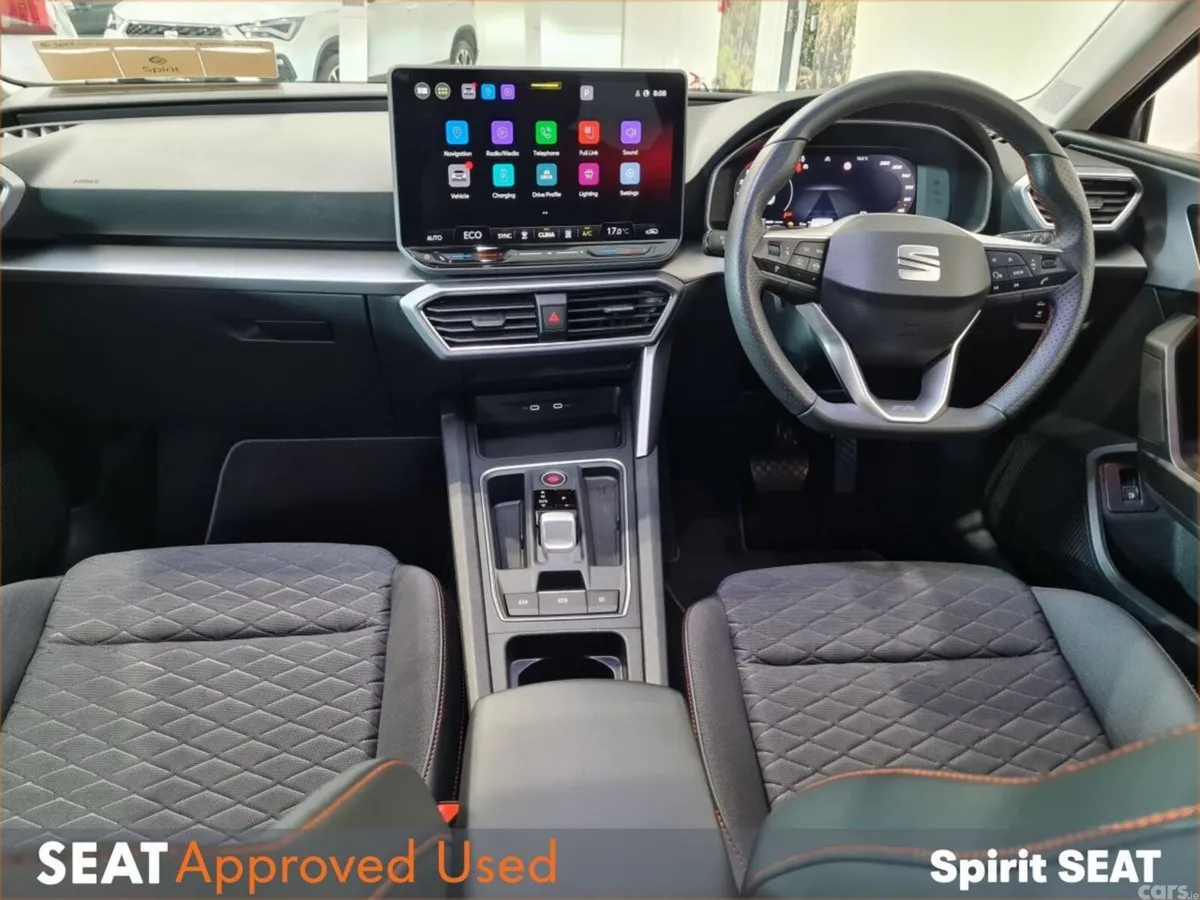 SEAT Leon Hatchback, Petrol Plug-in Hybrid, 2025, Black