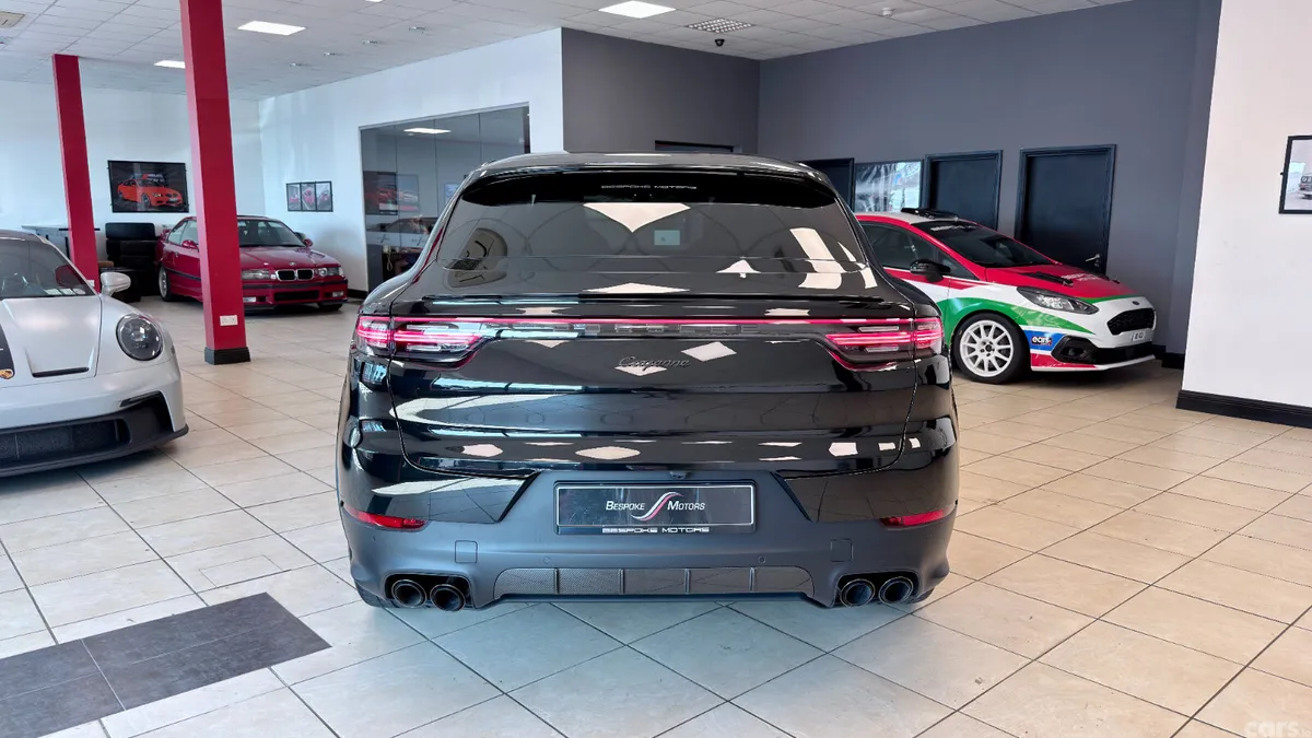 Porsche Cayenne Coupe, Petrol Hybrid, 2023, Black