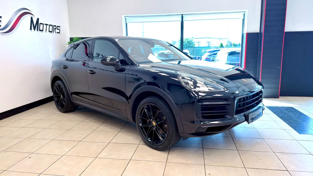 Porsche Cayenne Coupe, Petrol Hybrid, 2023, Black