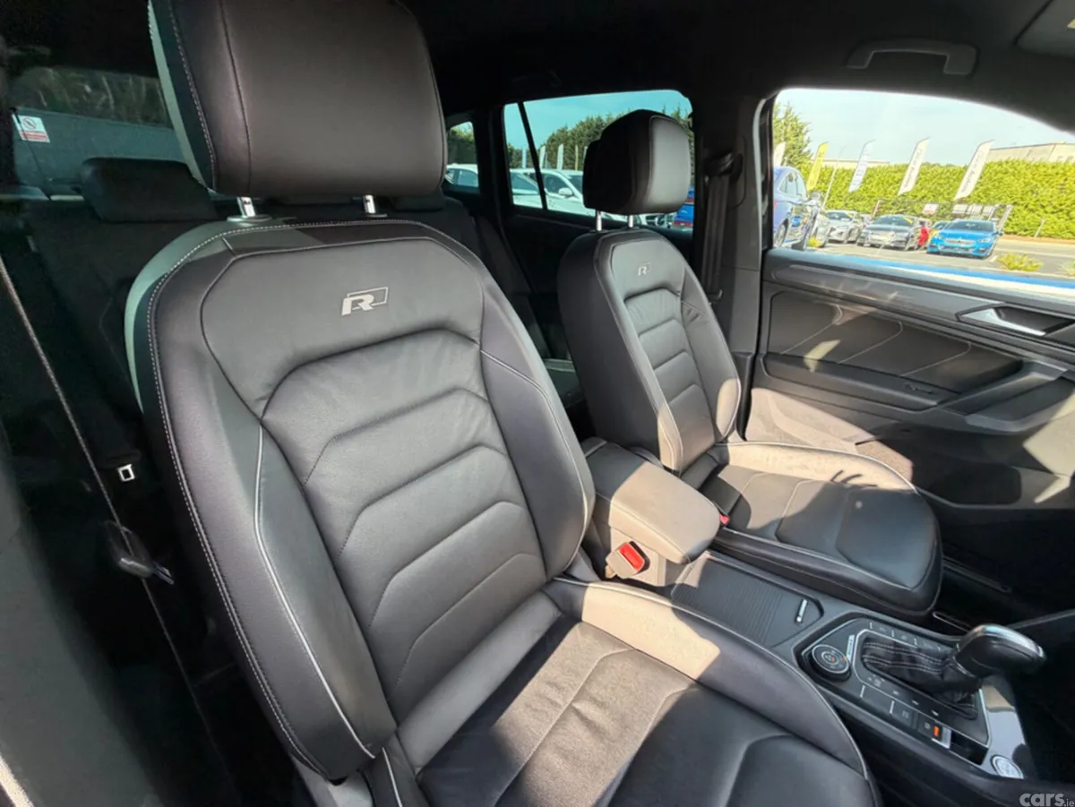 Volkswagen Tiguan MPV, Diesel, 2018, Black