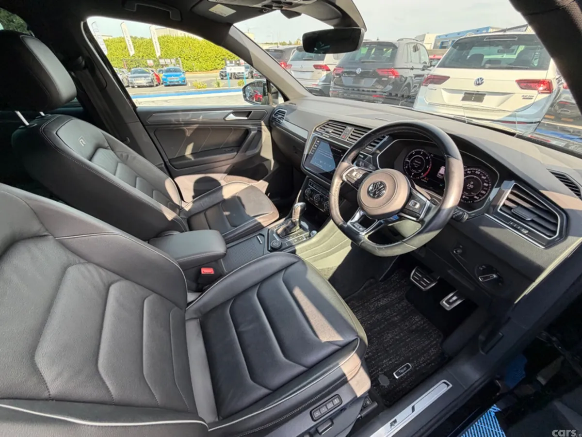 Volkswagen Tiguan MPV, Diesel, 2018, Black