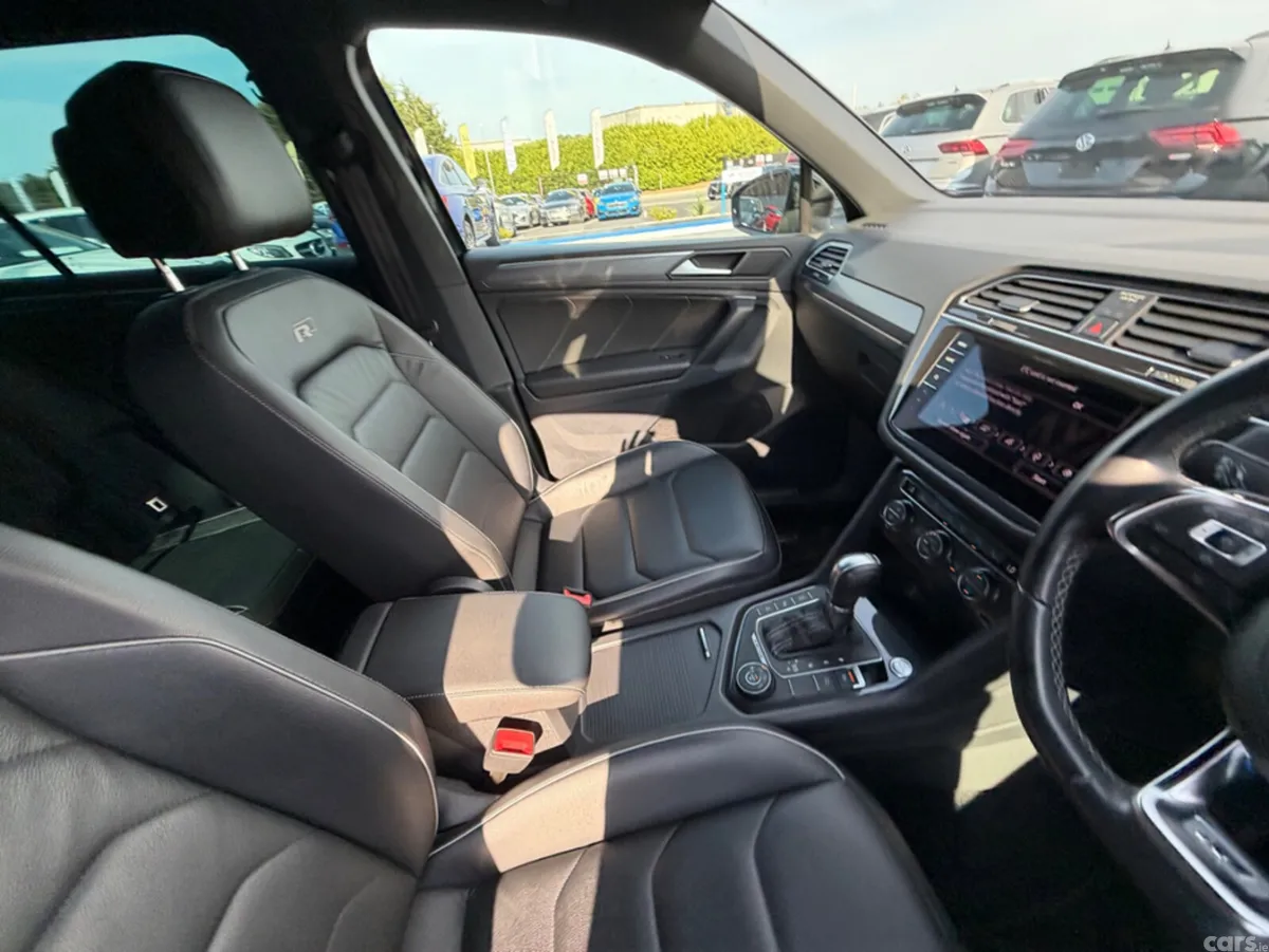 Volkswagen Tiguan MPV, Diesel, 2018, Black