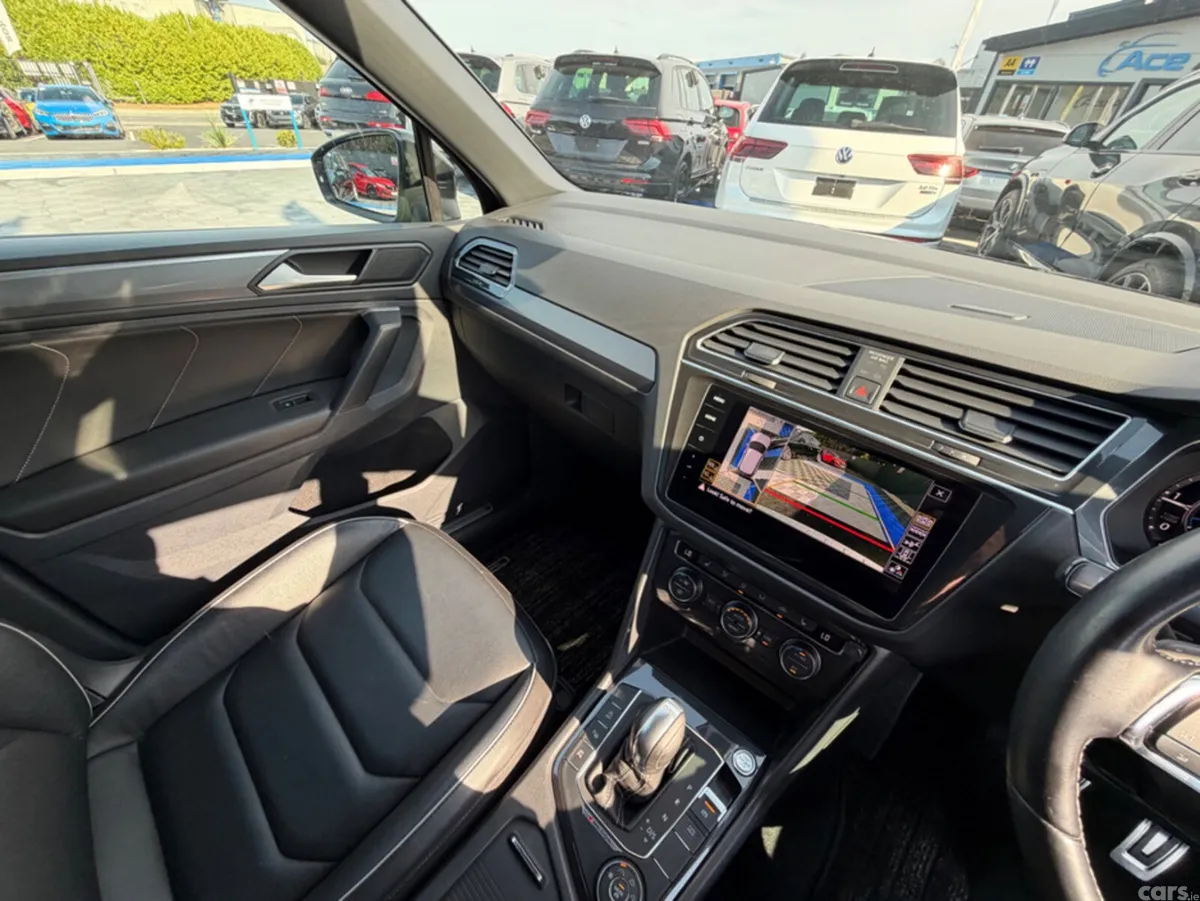 Volkswagen Tiguan MPV, Diesel, 2018, Black