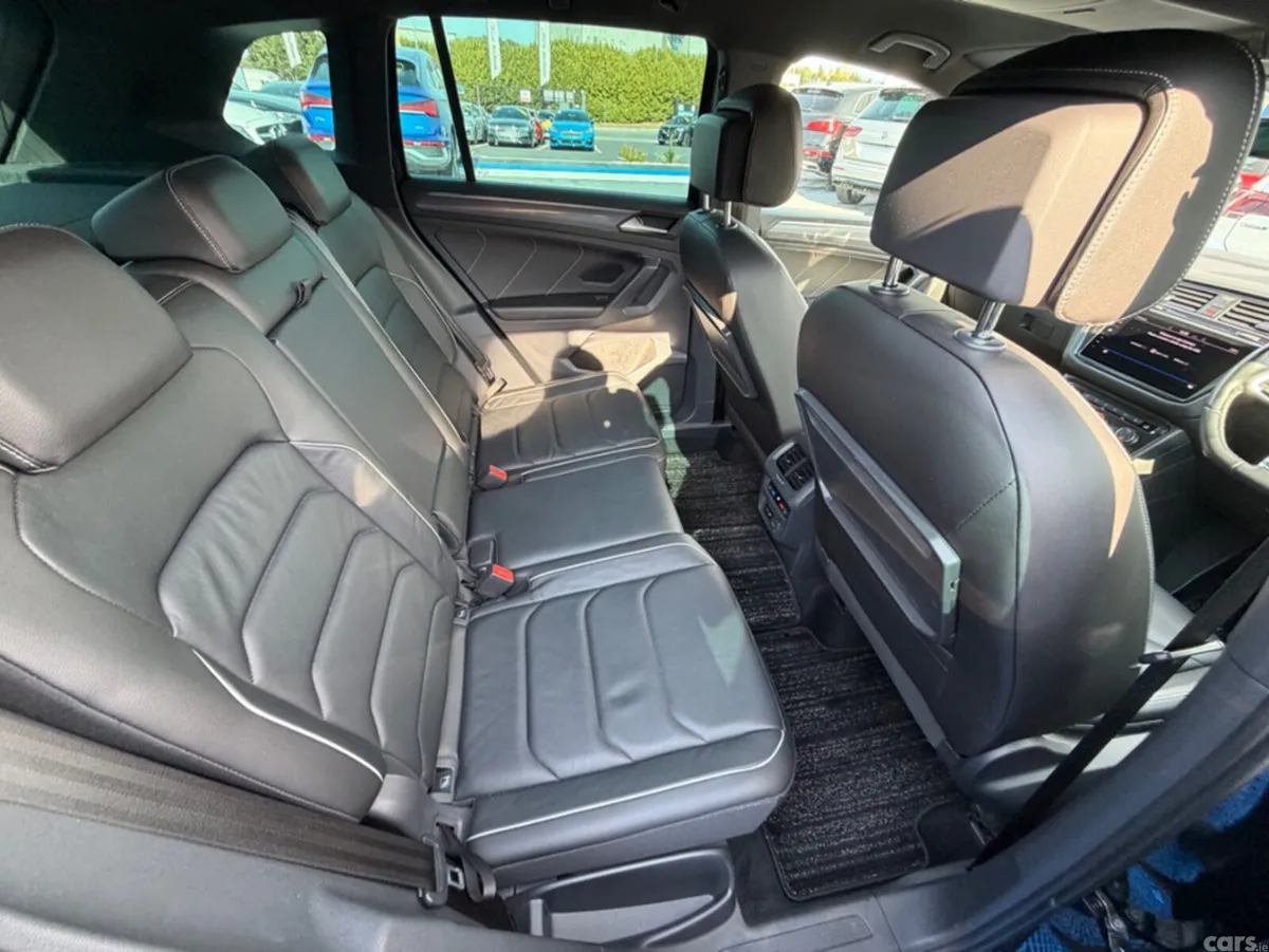 Volkswagen Tiguan MPV, Diesel, 2018, Black