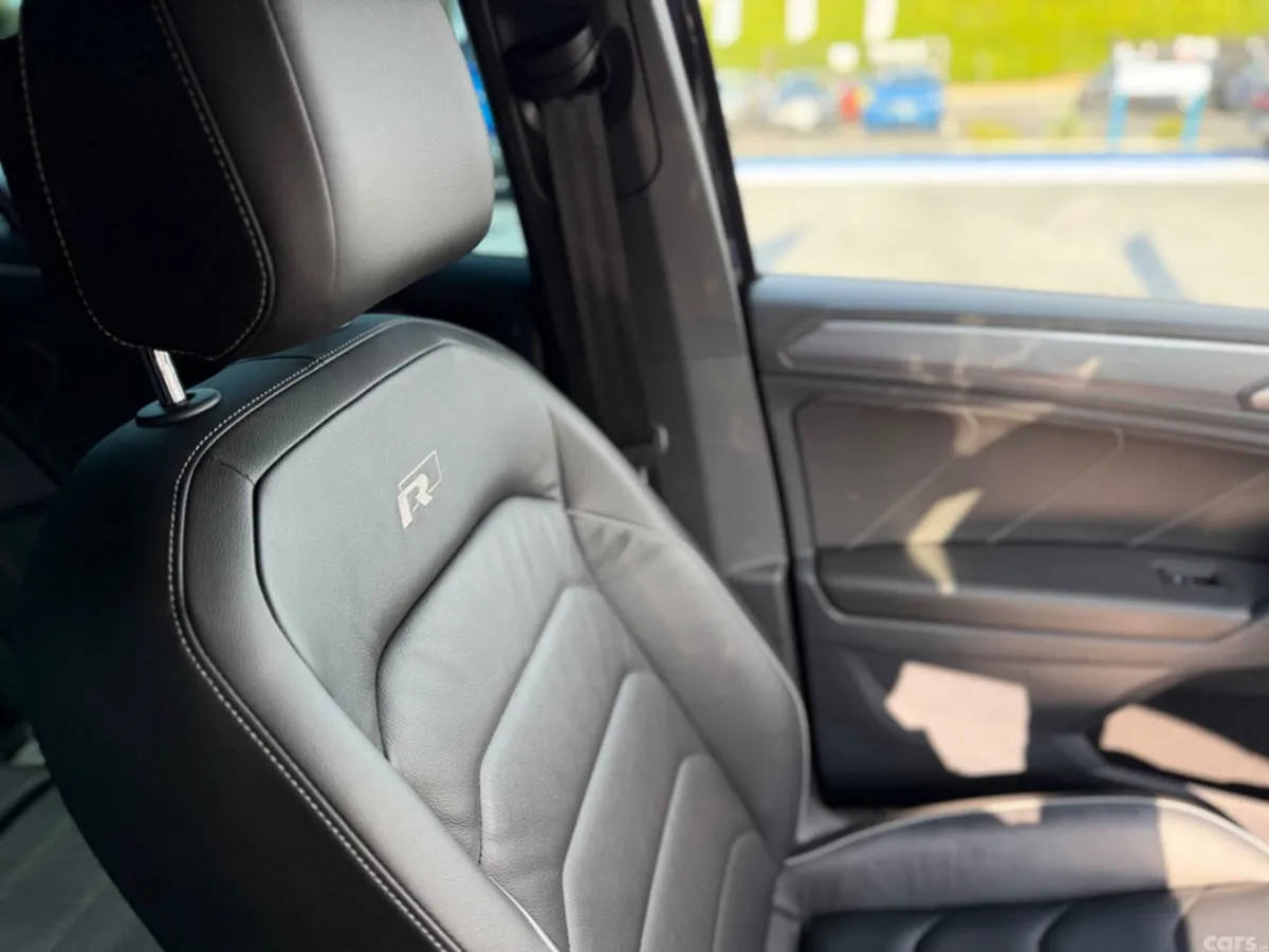 Volkswagen Tiguan MPV, Diesel, 2018, Black