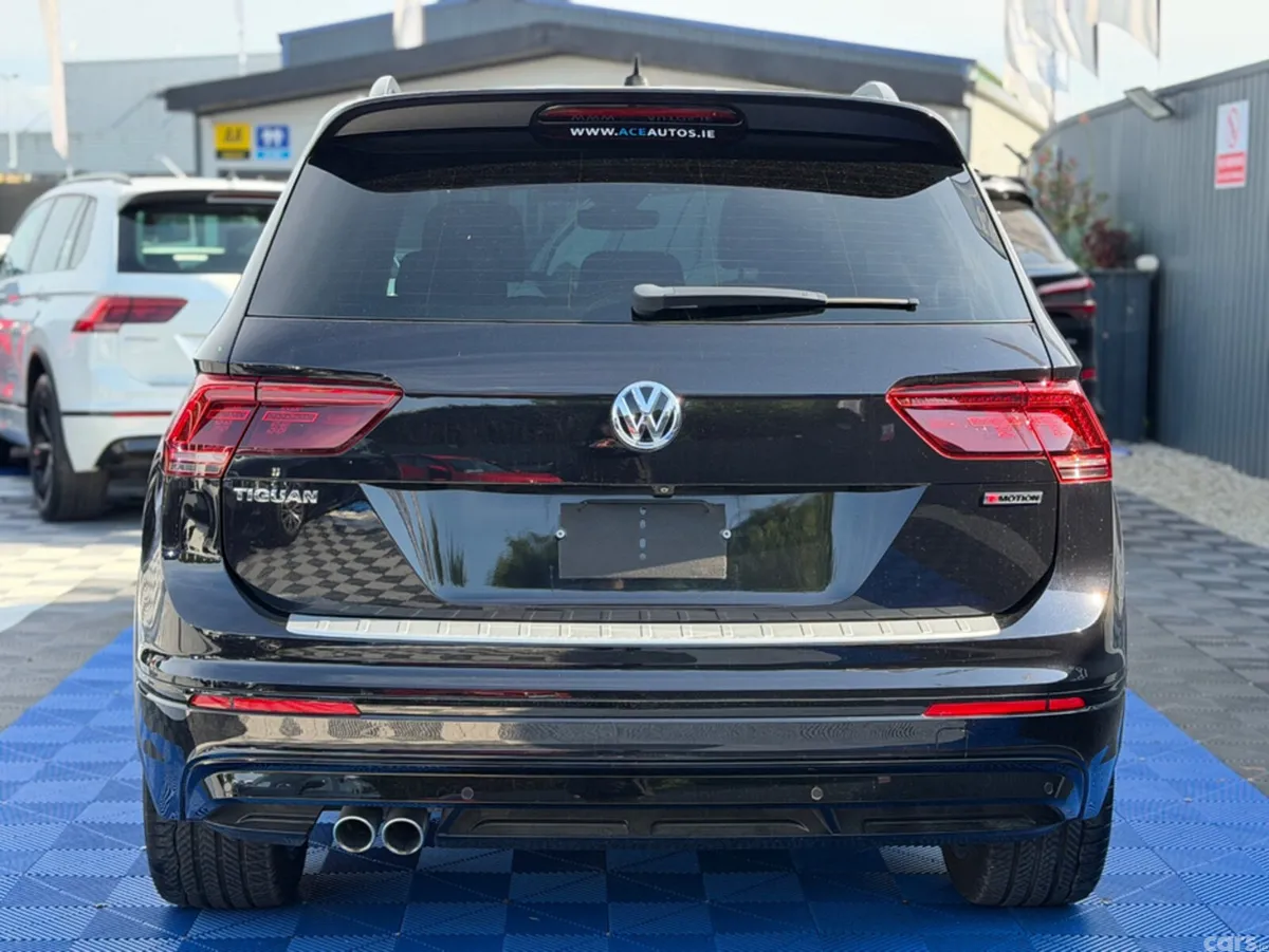 Volkswagen Tiguan MPV, Diesel, 2018, Black